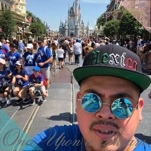 Meet your Posher, Juan